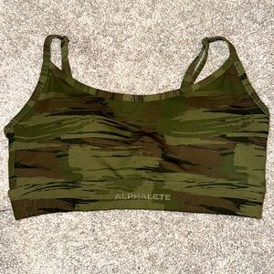 Alphalete surface limitless sports bra